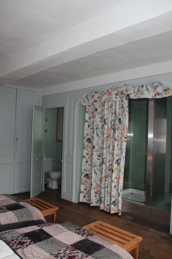 Bed and Breakfast Les Capucines Абвиль Экстерьер фото
